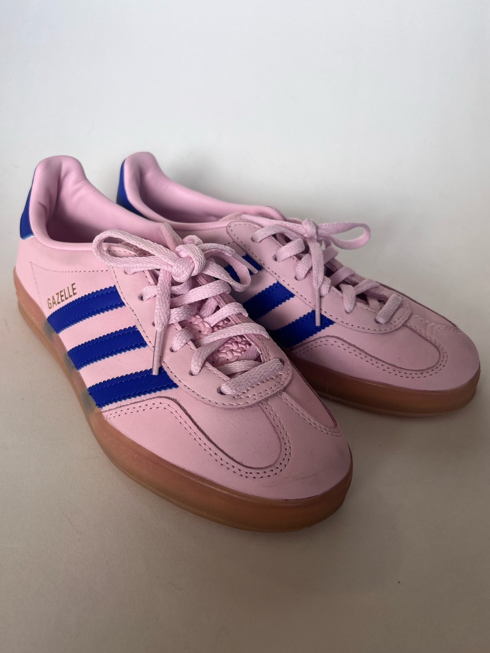 Adidas Originals Gazelle Indoor Sneaker Clear Pink Lucid Blue Size 6